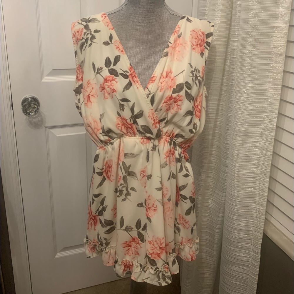 Alter’d State romper size medium